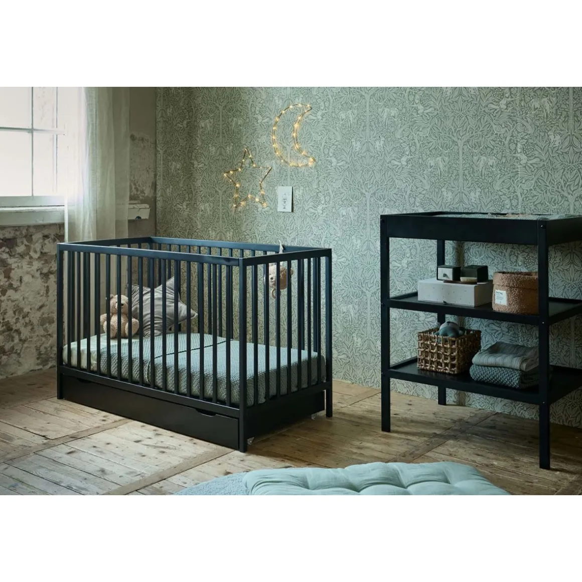 BABY LUIERTAFEL u00abHETREu00bb | ZWART