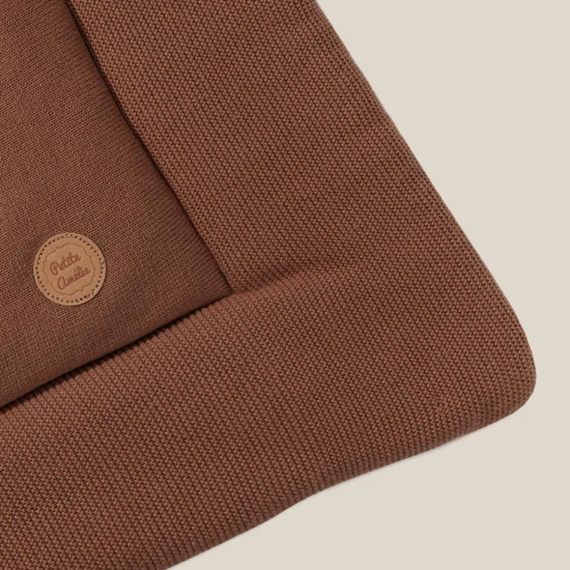 BOXKLEED 70 X 96 CM VOOR INKLAPBARE BABY BOX | CARAMEL