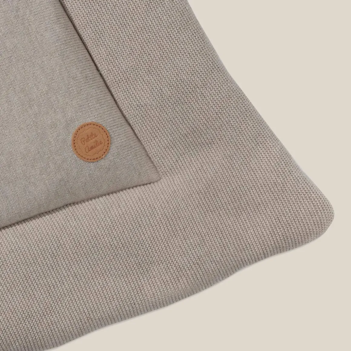 BOXKLEED 70 X 96 CM VOOR INKLAPBARE BABY BOX | BEIGE