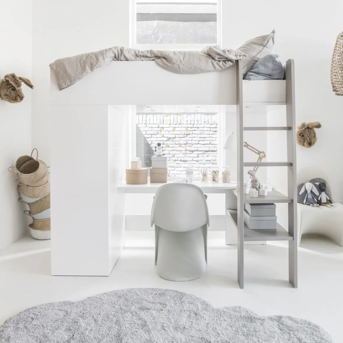 Hoogslaper u00abOmbreu00bb 200x90 | Kinder bed, bureau & kast in u00e9u00e9n