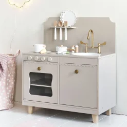 Houten speelkeuken | u00abSorbieru00bb | Taupe | Met 13-delige witte keukenset