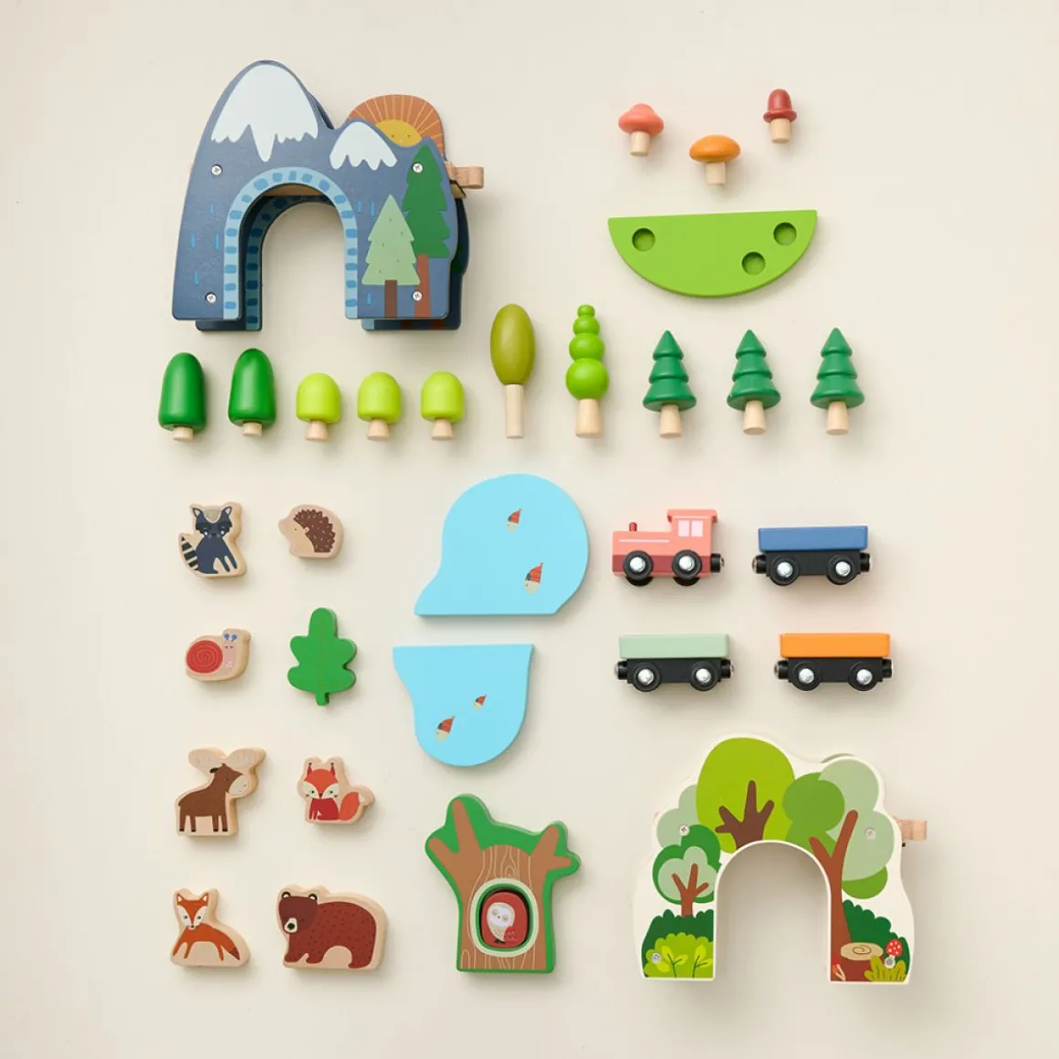 HOUTEN TREINSET u00abFORu00caTu00bb | 62-DELIGE SET | MEERKLEURIG