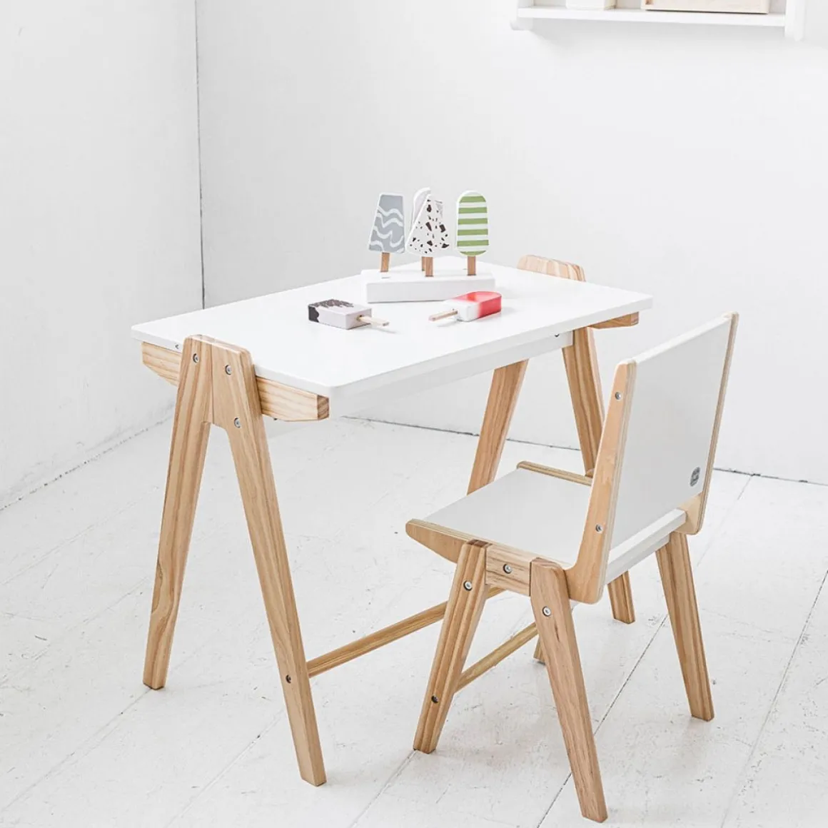 KINDERTAFEL u00abCERISEu00bb | WIT
