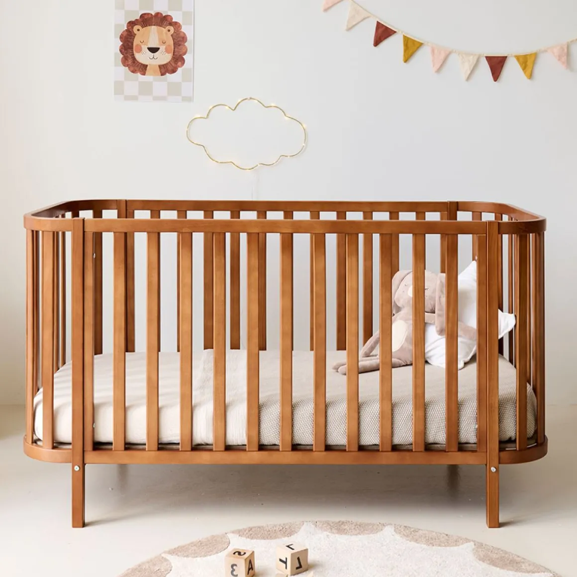 MEEGROEIBED OVAAL u00abCOCOONu00bb | 70 X 140 CM | WALNOOT