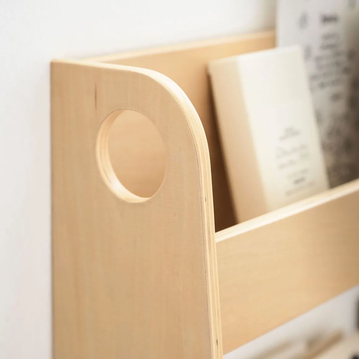 MONTESSORI BOEKENKAST u00abELLIPSEu00bb | NATUREL