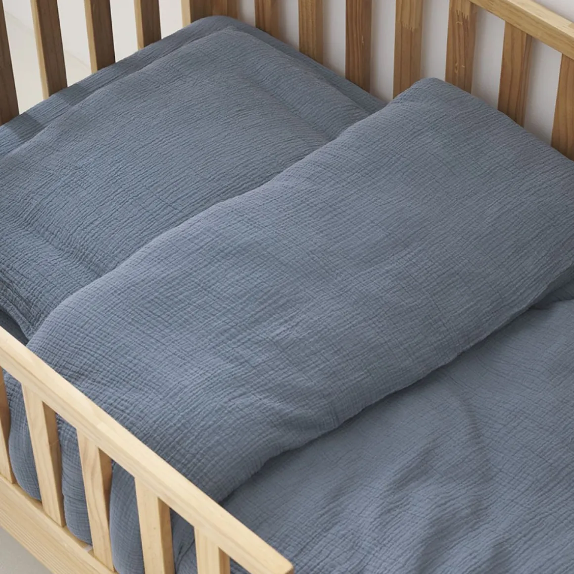 MOUSSELINE DEKBEDOVERTREKSET 120 X 150 CM | DENIMBLAUW