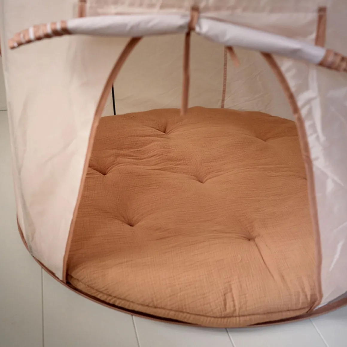 ROND SPEELKLEED u00d8100 CM | MOUSSELINE KATOEN | BEIGE